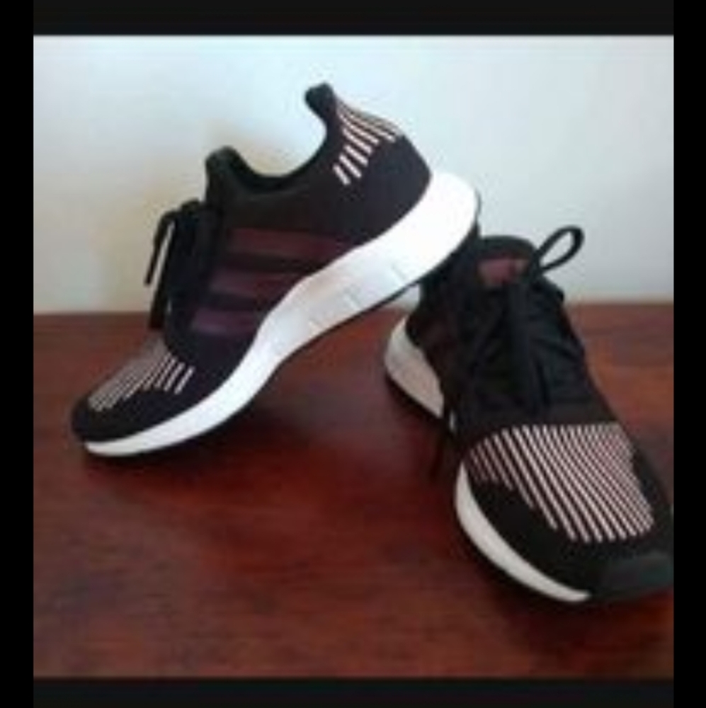 Adidas Swift Running shoes